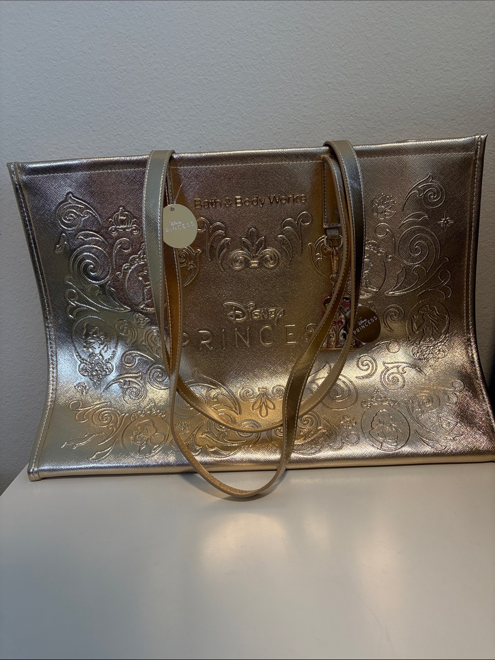 Bath & Body Works Gold Disney Princess Tote plus Princess anti bac holder - Picture 2 of 16